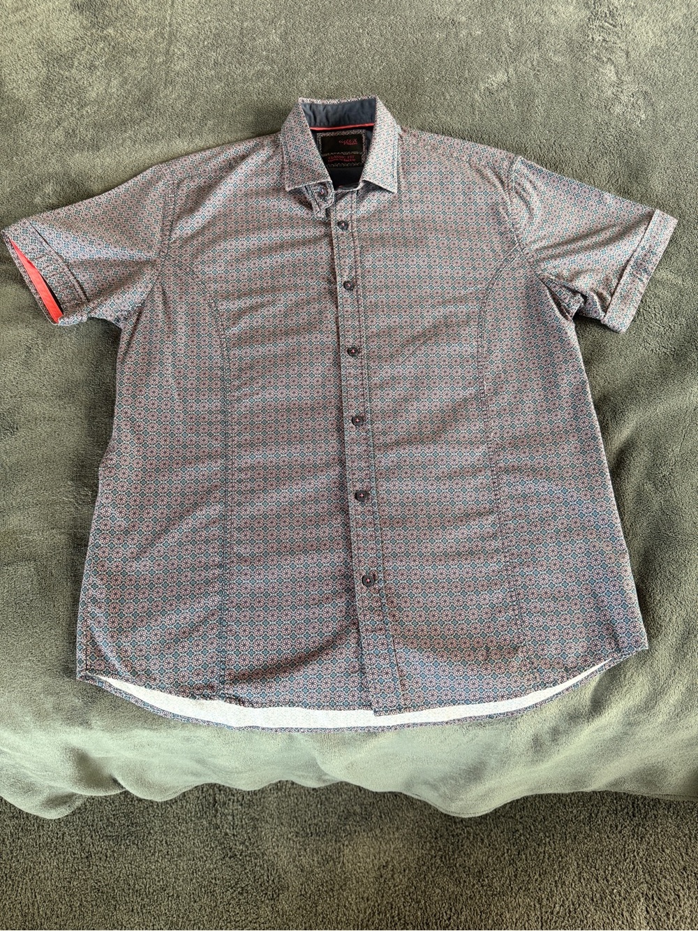 Buckle Short-Sleeve Button-Down Shirt - Blue & Pink Geo